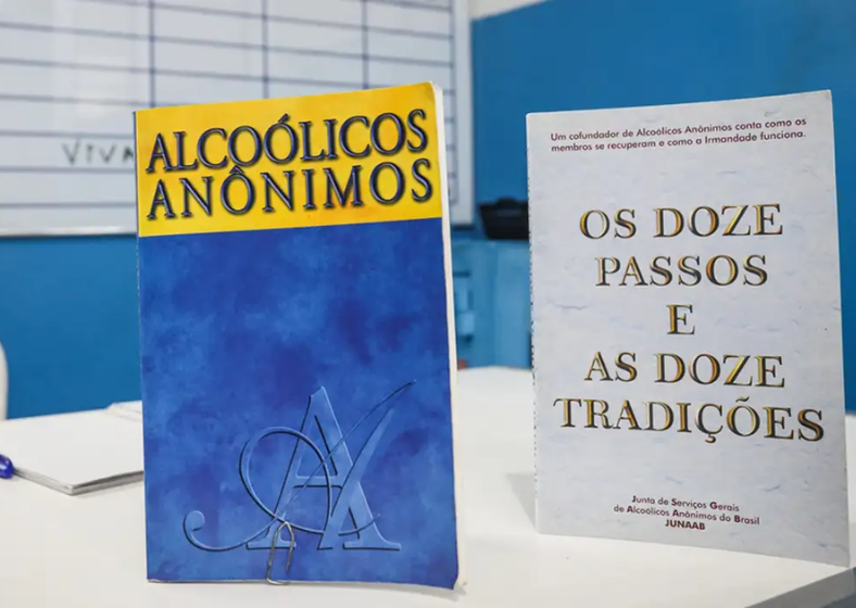 Participação feminina nas reuniões do AA aumentou após a pandemia