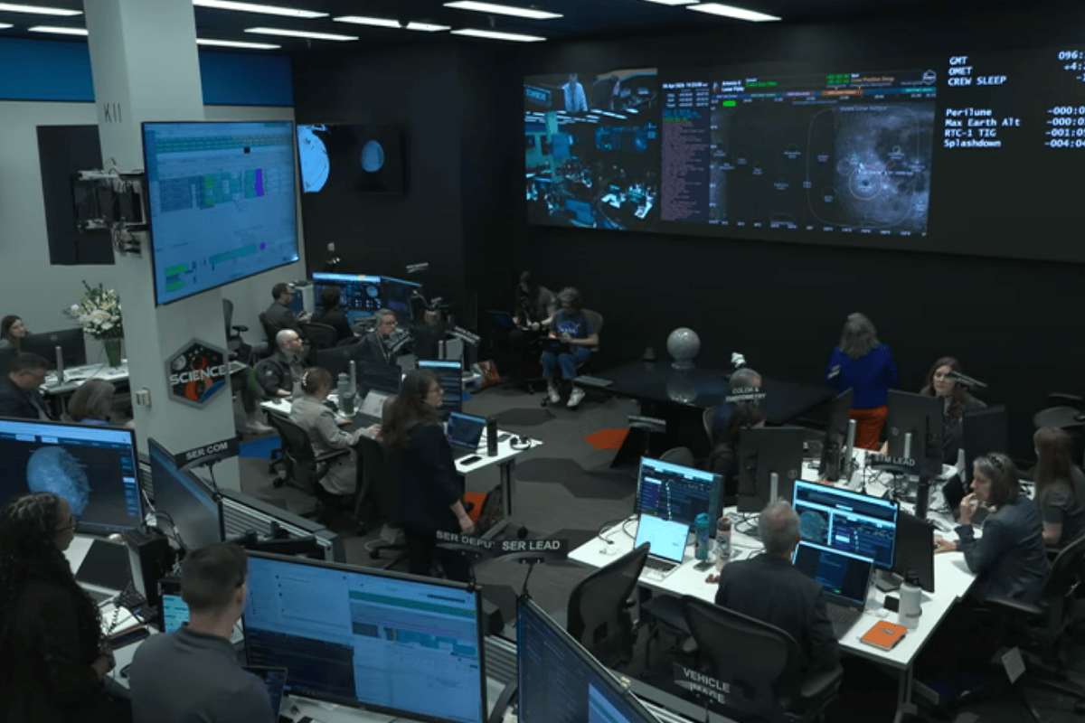 NASA’s Artemis II Crew Flies Around the Moon (Official Broadcast) 